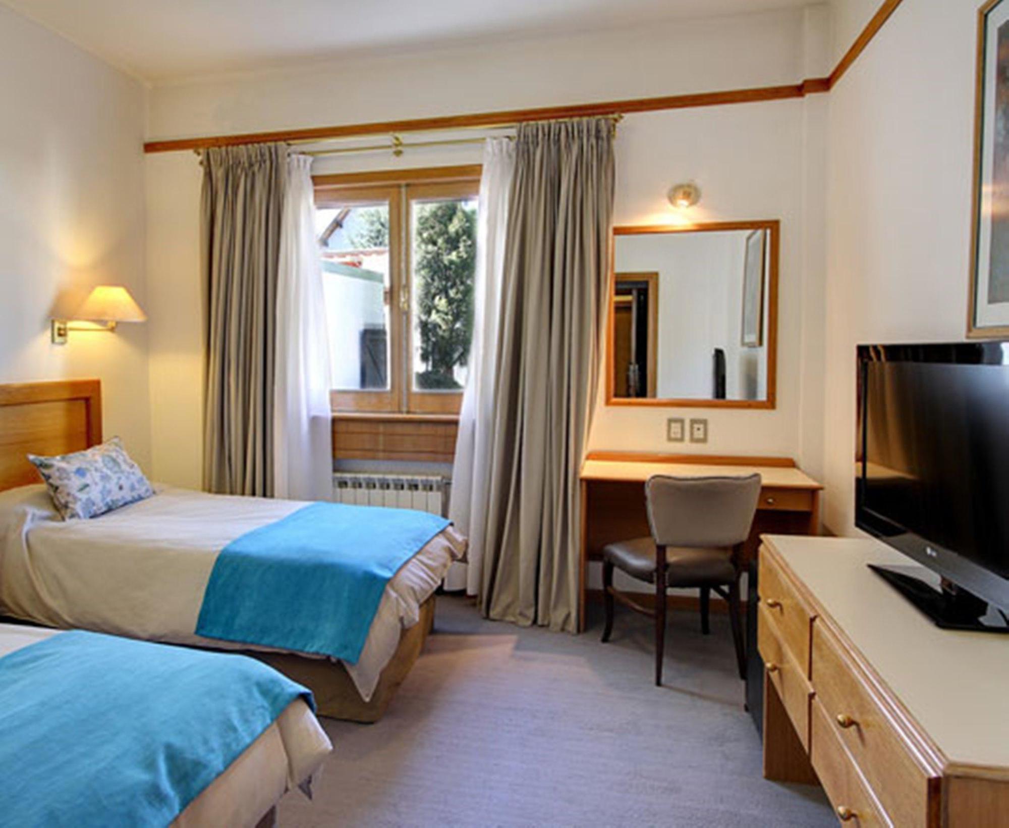 Tres Reyes Hotel 3*